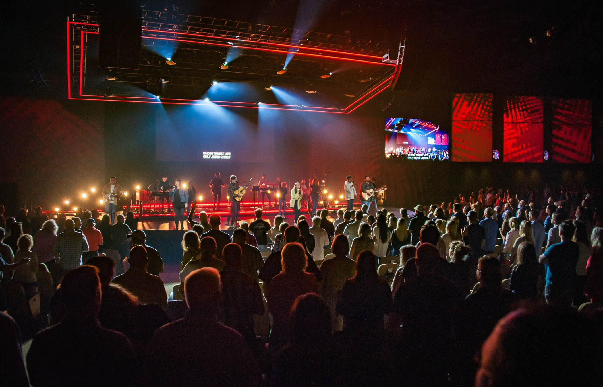 L-Acoustics Points the Way to Great Sound for Church on the Move featured image