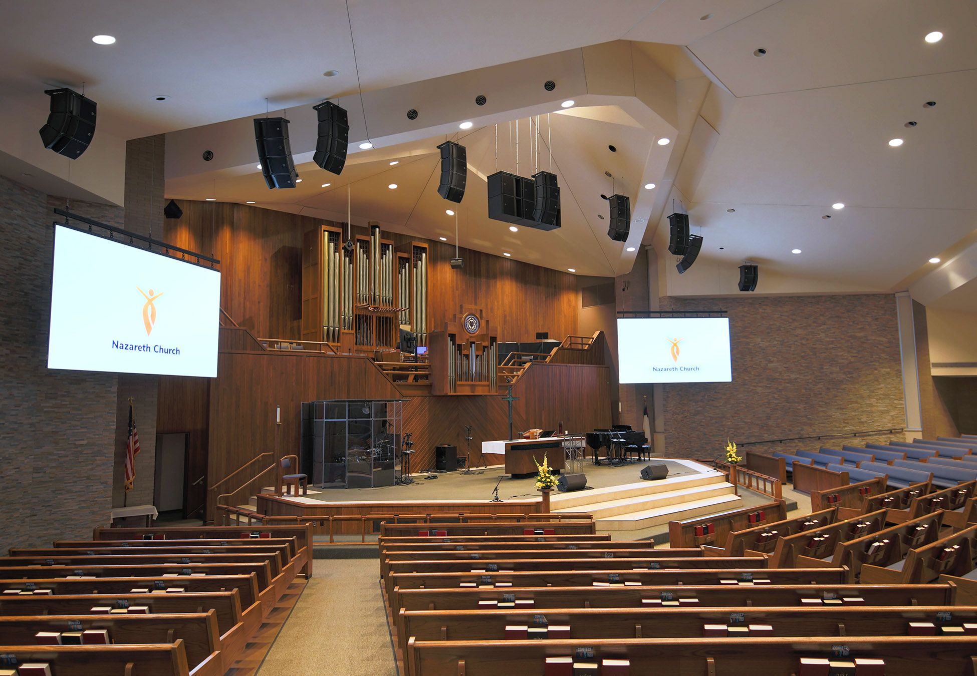 Nazareth Lutheran Church Finds CostEffective Immersive Solution in LAcoustics LISA LAcoustics