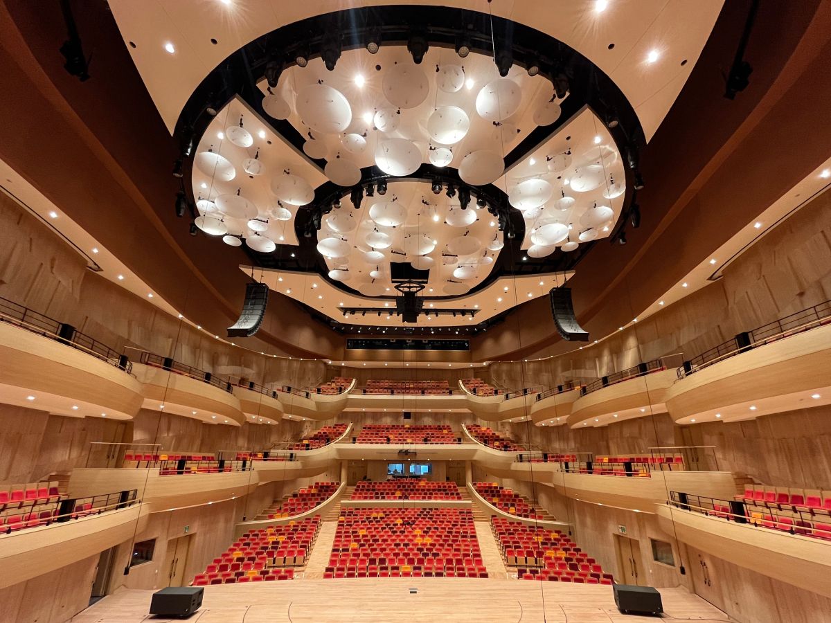 la-bucheon-arts-centre-2.jpg