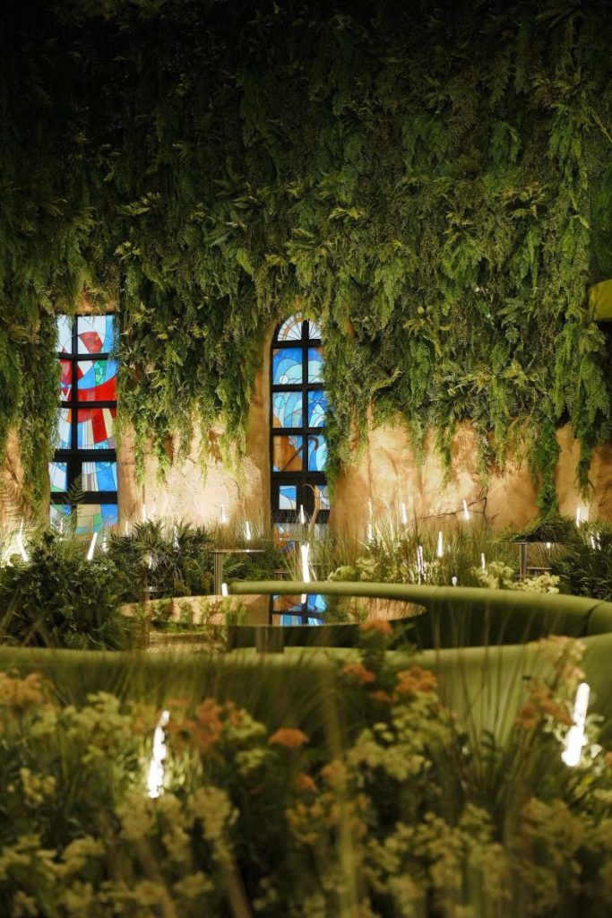 The cafe’s interior design is inspired by natural elements backed by a professional sound experience by L-Acoustics