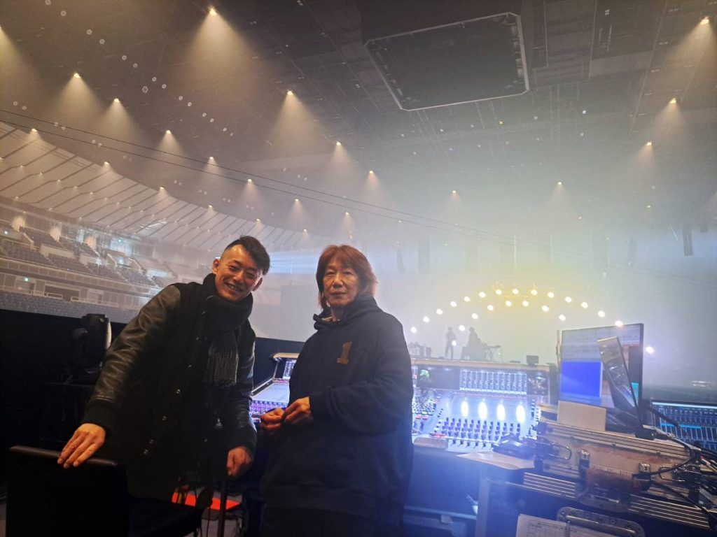 L-Acoustics Certified Rental Agent Hibino Sound’s System Engineer, Masaaki Nagayasu (left) and aiko tour Mix Engineer, Mitsuru Kotoya (right)