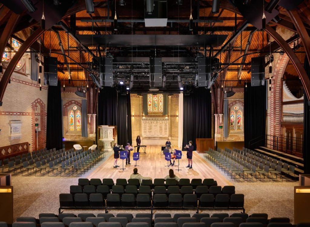 St George’s Performing Arts Centre was installed with an L-Acoustics L-ISA comprising five hangs of two L-Acoustics A10 Focus and two A10 Wide each.