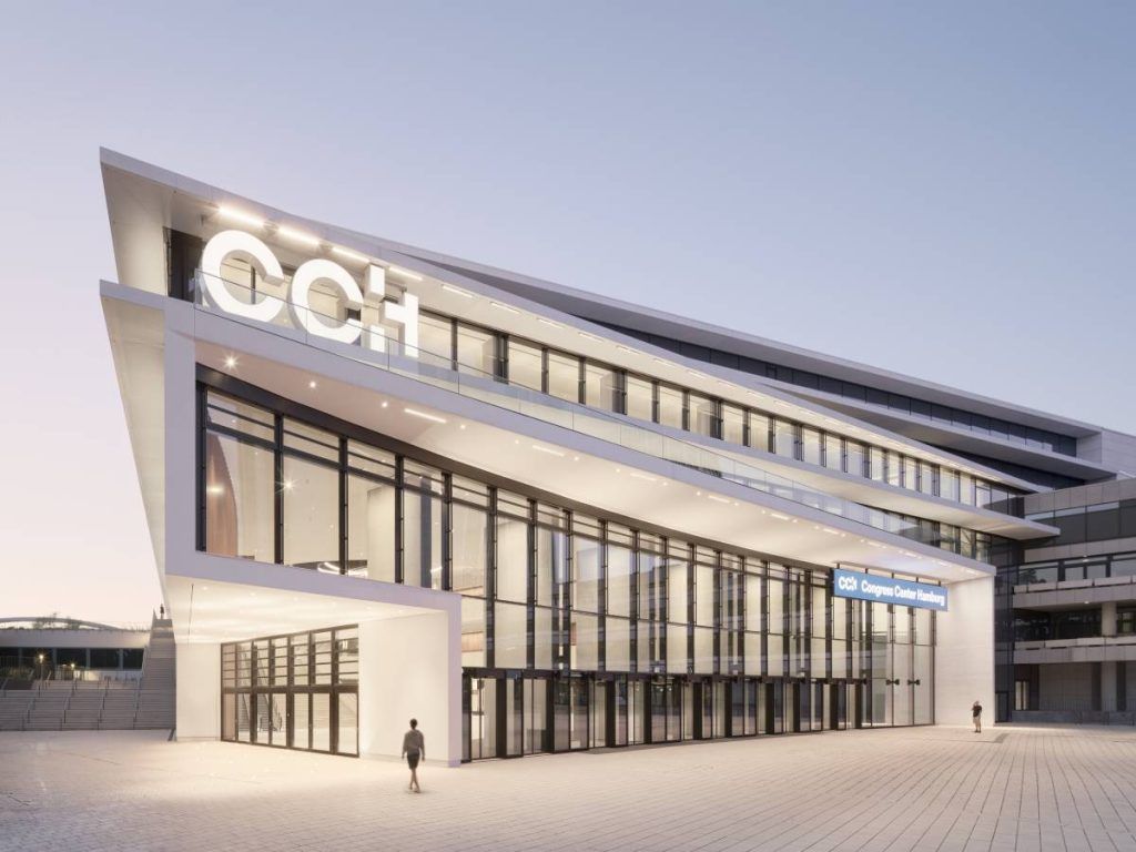 credit Hamburg Messe und Congress - Piet Niemannjpg - The Hamburg Congress Centre (CCH) has completed a five-year renovation, including an L-Acoustics L Series professional sound system, that marries cutting-edge technology with sustainability.