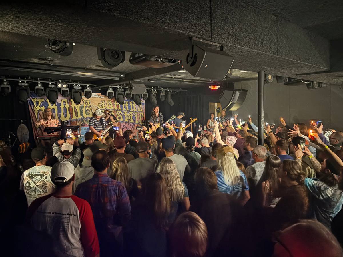 洋楽 BLVD. MOSSE - A. Bronson All Praises BLVD. MOSSE - A. Bronson All Praises