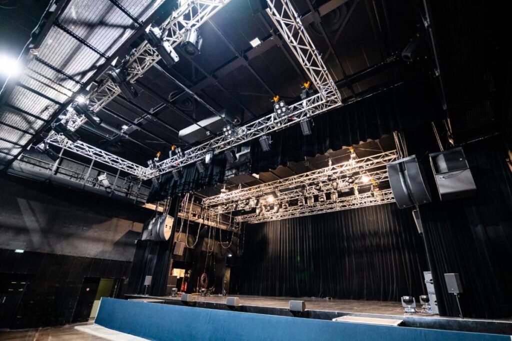 © L.POCHET - L-Acoustics L Series concert sound system offered exactly what the complex space at La Cartonnerie needed - exceptional sonic performance, impressive power-to-size ratio, and versatility
