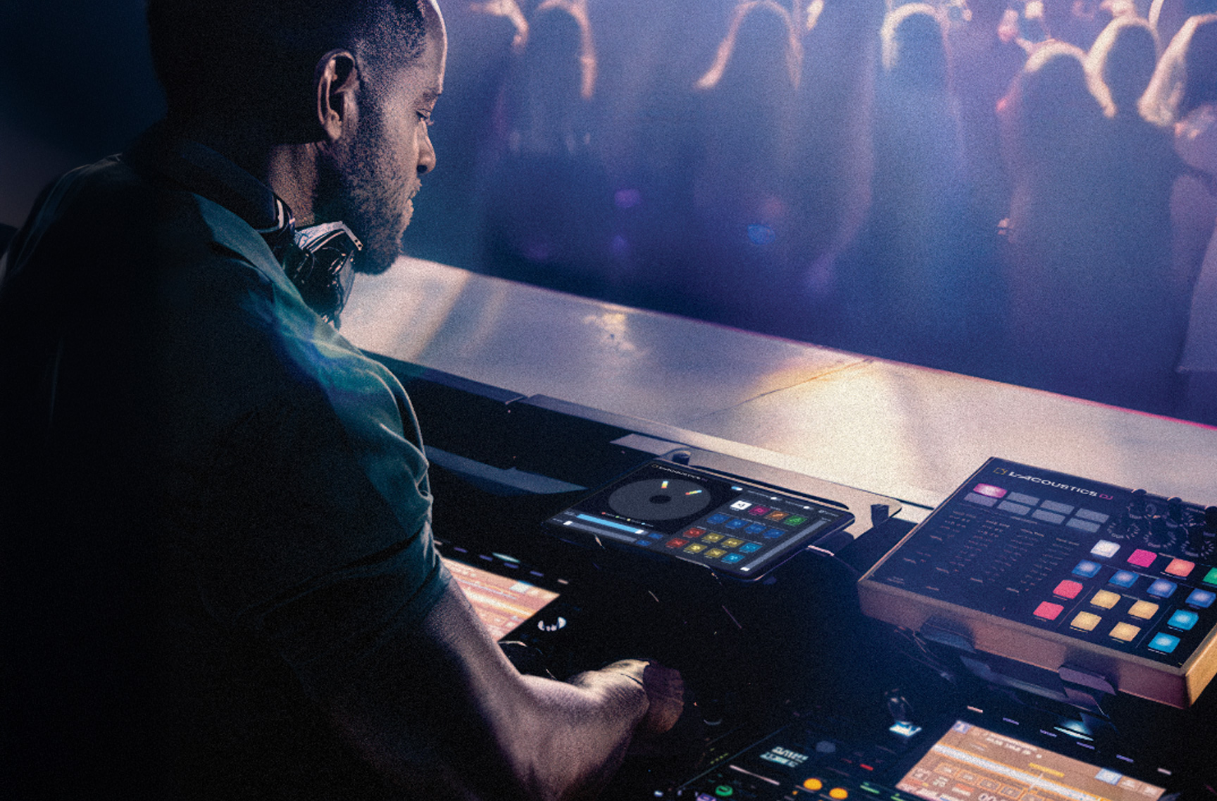 L-Acoustics DJ featured solution illustration