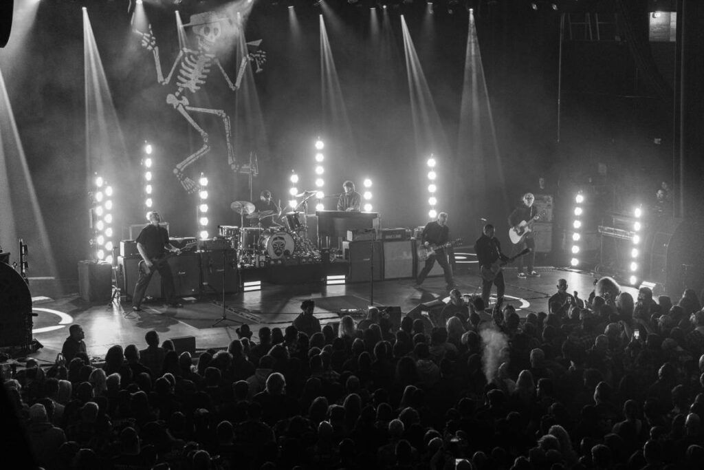 Social Distortion performing at RMA, with L-Acoustics A15/KS21 side-fills and X8 front-fills in view (photo credit: Oscar Rodriguez)