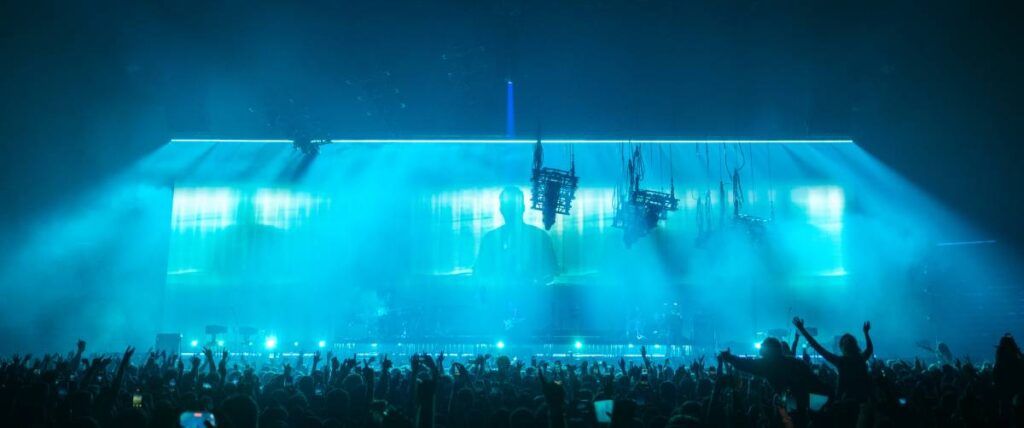 The L-Acoustics Soundvision software proved essential in addressing the tour's complex design challenges so that the sound could be heard in every seat in the house