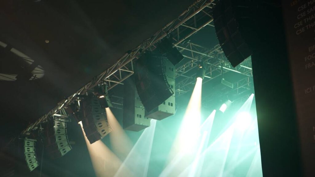 Scène de Nuit deployed a frontal L-ISA immersive audio configuration comprising five flown arrays of five Kara II per hang