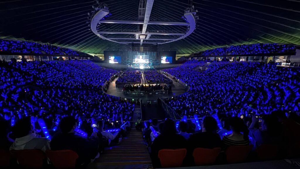 The Guangzhou Gymnasium Arena staged the Justin Lo "Come Together" concert which used an L-Acoustics L Series concert sound system