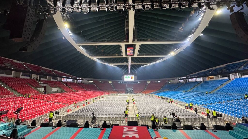 An L-Acoustics L Series concert sound system delivered precise coverage in the Guangzhou Gymnasium Arena