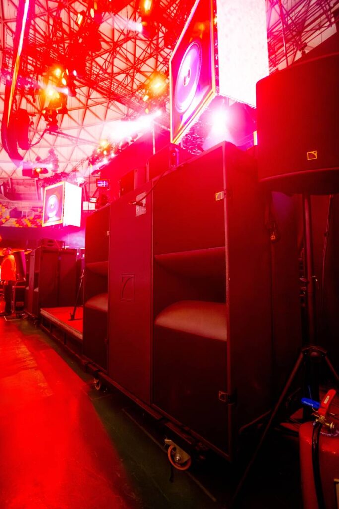 Eighteen KS28 ground subs in six stacks of three are topped with Kara II for front-fill