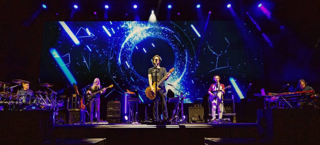 The first half of the show is centered on the two long pieces that comprise The Overview, Wilson’s latest album that explores the relationship between humans and the universe (photo credit: Hajo Müller)