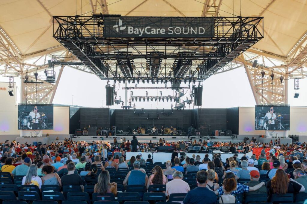The new concert sound system features two L-Acoustics L2 over one L2D per side, with sub hangs of six KS28 flown behind each main, plus six more KS28 on the ground (photo credit: Tracy May / BellaGrace Images)