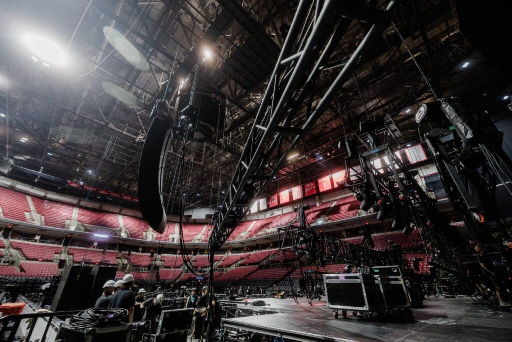 LMG Touring crew flying Dude Perfect’s L-Acoustics concert sound system