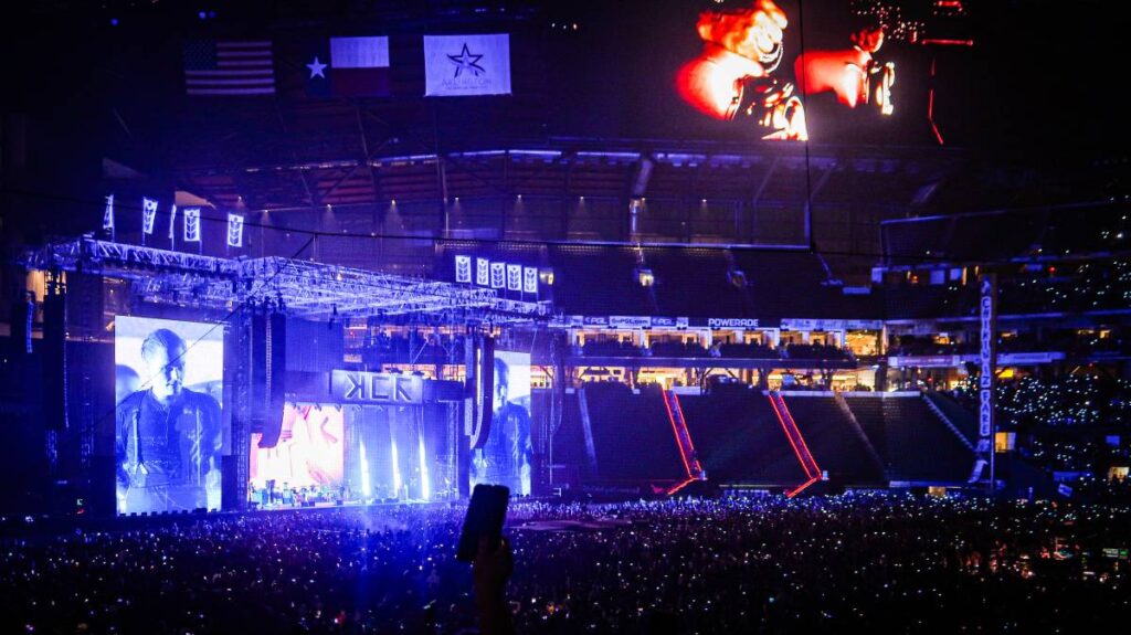 The current world tour is “a reincarnation of My Chemical Romance’s original Black Parade tour, which carried a V-DOSC concert sound system,” says FOH Engineer Jay Rigby