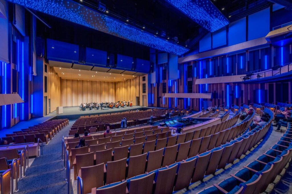 Jaffe Holden, a Trinity Consultants team, provided the audio equipment specification for the sophisticated live production space