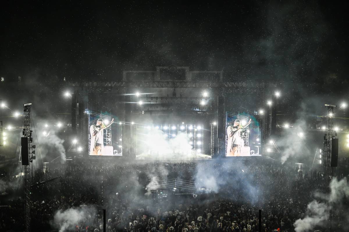 Rüfüs Du Sol Shines on Tour with K Series Concert Sound System- L