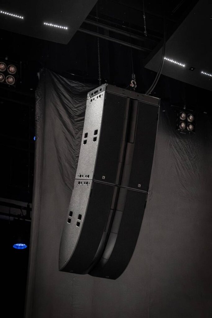L-Acoustics L series was chosen to adapt rapidly to different spatial arrangements while maintaining consistent sound quality throughout