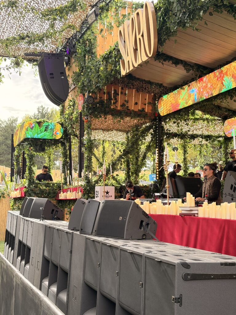 For DJ monitoring, the team combined A15 Focus and A15 Wide enclosures with KS21 subwoofers