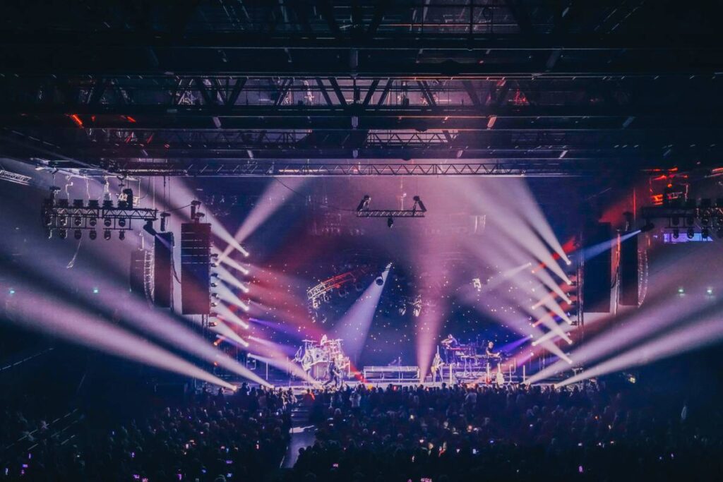 L-Acoustics K Series delivers powerful audio on David Hallyday arena tour