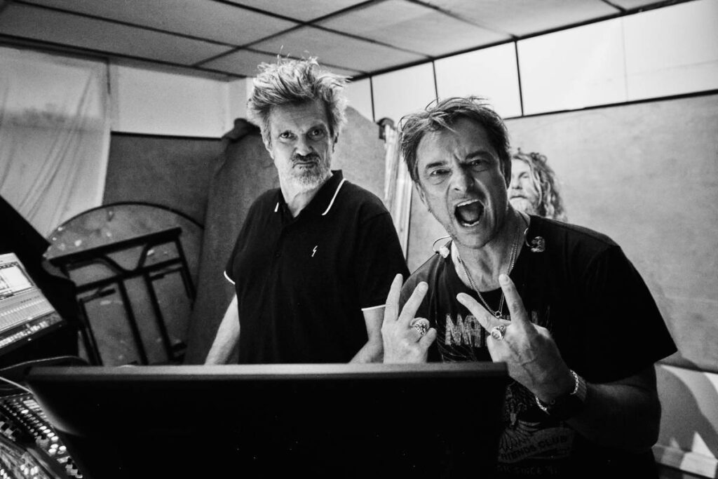 Front-of-House engineer and mixer Stéphane Plisson and David Hallyday on tour  