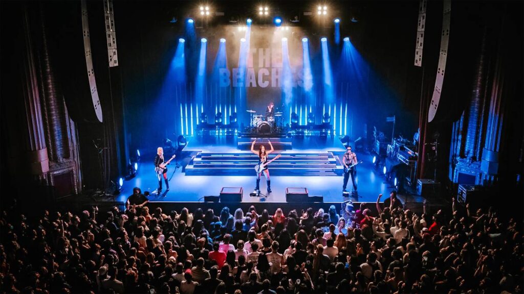 The Beaches performing on the Warfield Theatre’s new L-Acoustics L Series loudspeaker system (photo credit: Tristan Blarel / @mediabytb)