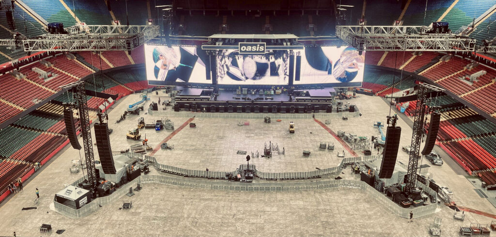 The tour’s delay system typically consists of four towers of 12 L-Acoustics K1 over four K2