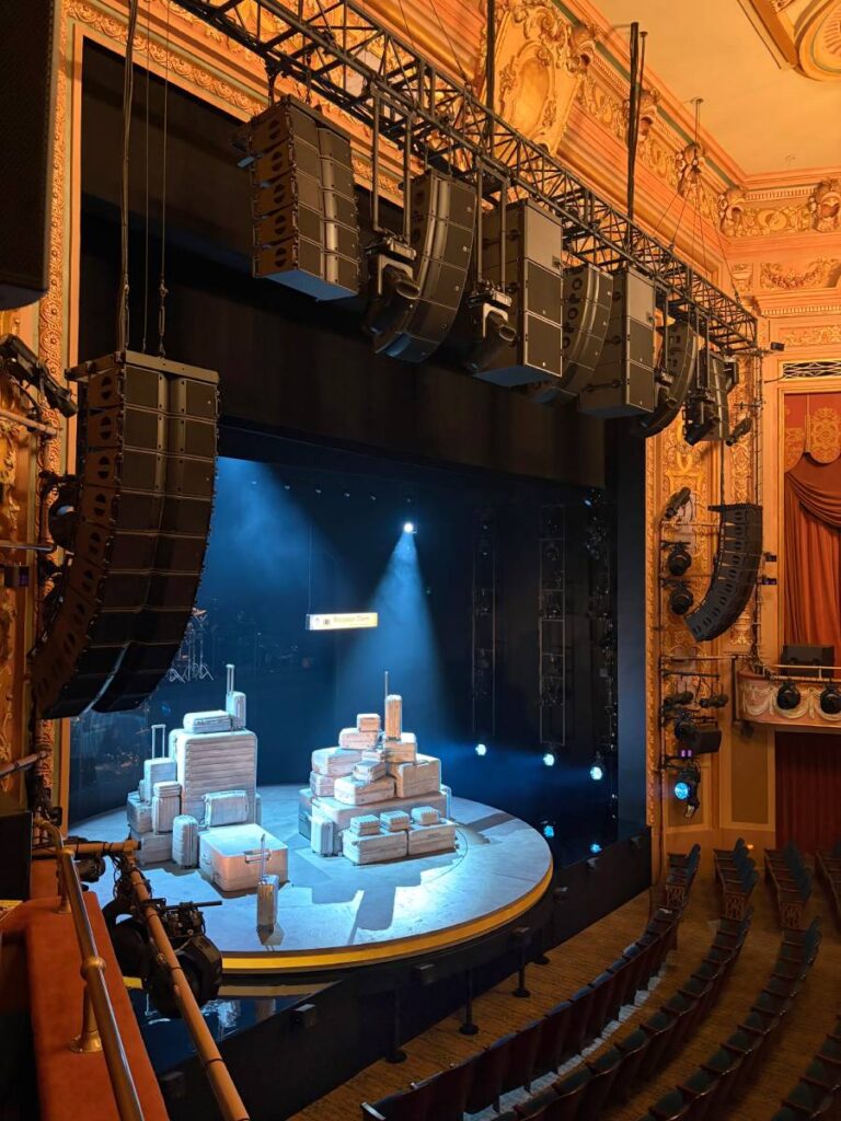 Left and right main arrays, each comprised of 10 L-Acoustics Kara II enclosures, address the orchestra and mezzanine seating areas
