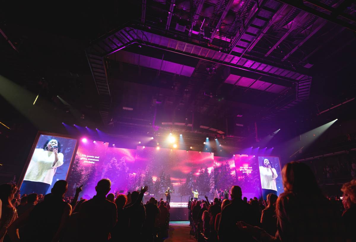 ランドバーグスタジオ Crossroads Oakley Adds L-ISA Immersive Sound Technology- L-Acoustics