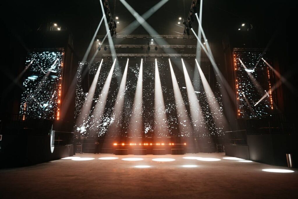 Two L-Acoustics L2 and one L2D per side delivers the power, precision and coverage uniformity that FVTURE demands