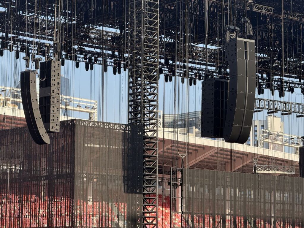 L1, L1D, and CS1 cover the main audience zone while L2 and L2D serve as side-fills, with L-Acoustics providing full system coverage across Joker Xue's world tour.