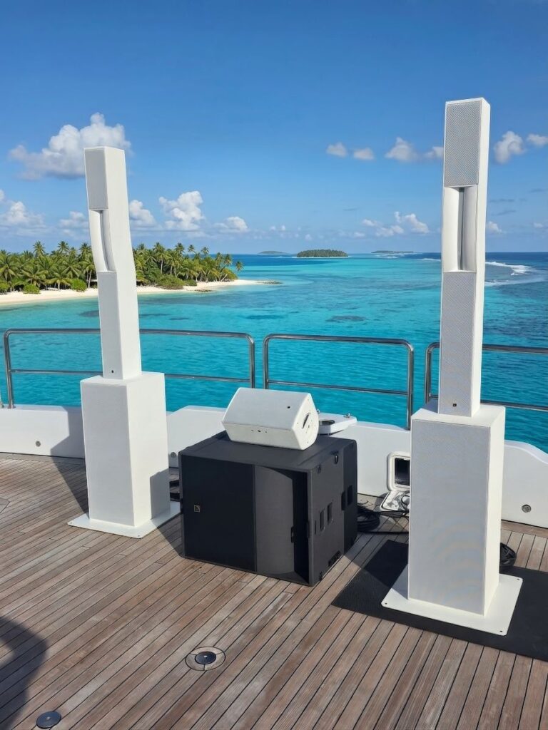 A closer view of the deployable L-Acoustics Syva-based DJ system