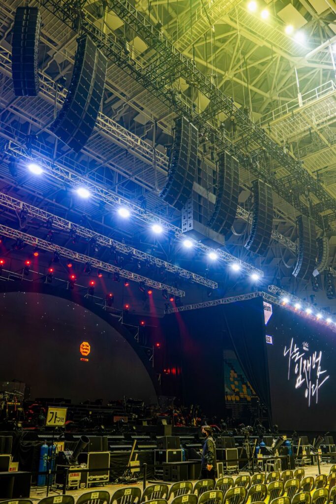It was agreed very early that L-Acoustics L-ISA technology was the right technology for achieving that level of realism and connection