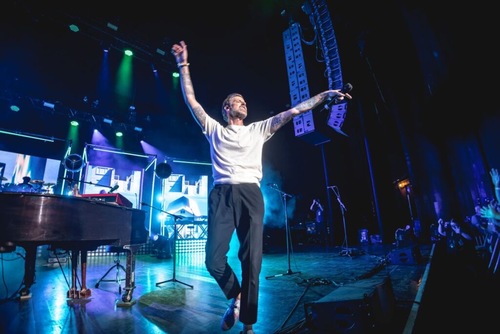 Andrew McMahon recently performed at Highmark Mann on his Three Pianos tour with L-Acoustics K2/Kara II main arrays and KS28 sub hangs provided by Bauder Audio Systems (photo credit: Jordan August)