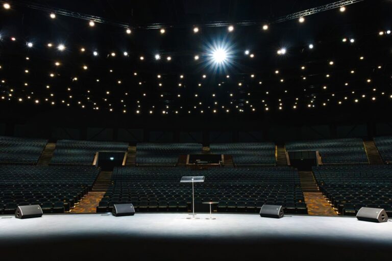 L-Acoustics K2 Brings Consistent Clarity to Monte de Dios,the Caribbean’s Largest Church featured image