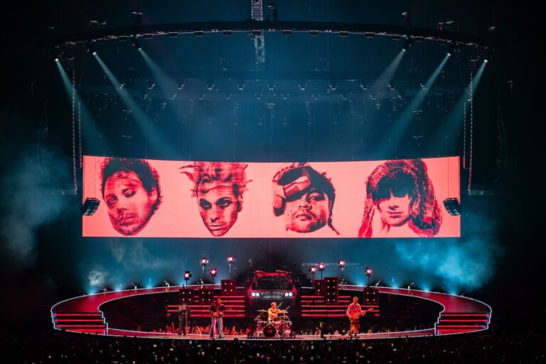 L-Acoustics K Series and Source Intelligence Take On 5 Seconds of Summer’s 75-Foot Ring Stage featured image