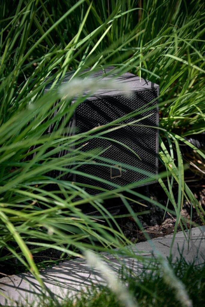 Cinergy are now taking the project one step further, bringing L-Acoustics outside as the key component in a spectacular garden entertainment system