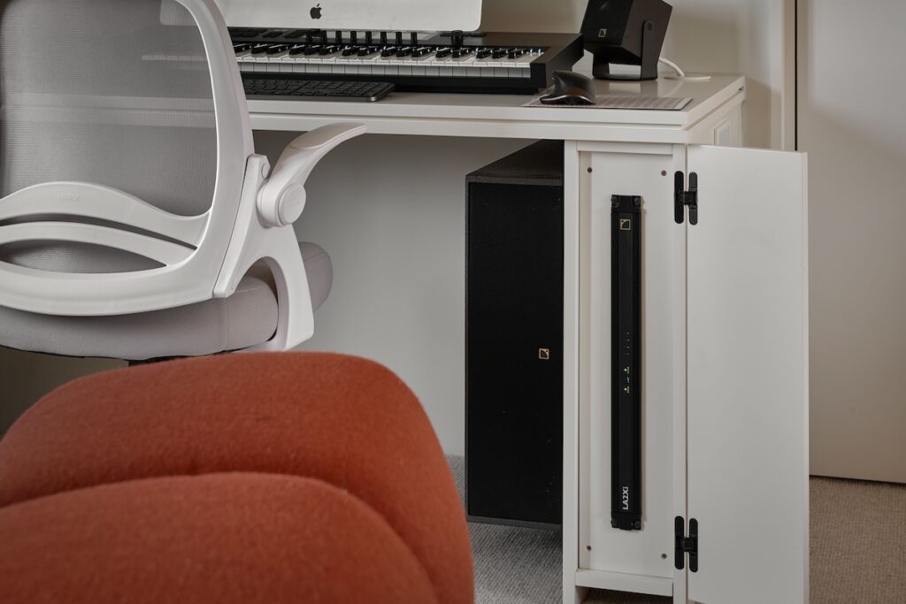 The recording studio has also got a 2.1 L-Acoustics set up, with its amplifier also mounted in the same leg